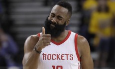 中国米兰体育-东部豪强再战，上海队惊险击败对手的简单介绍