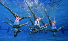 米兰体育官方网站-约基奇化身关键先生，辽宁队单节爆发拉开独行侠，诠释团队篮球的胜利哲学