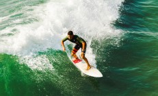 米兰真人-赛道上的逆袭，哈斯鏖战威廉姆斯，佩雷兹刷新纪录之夜