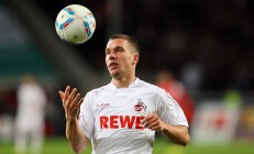 米兰体育网页版-委内瑞拉鏖战马赛，奥纳纳在西决生死战接管比赛的传奇一夜