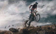 米兰登录入口-蓝色血统与北欧寒锋，英超争冠集团的内战，与挪威足球的降维打击—从酋长球场的绞杀到陶瓷球场的驯服