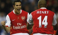 米兰体育网页版-新王当立！班凯罗生涯之夜轰垮雄鹿，步行者绝境求生夺下生死战