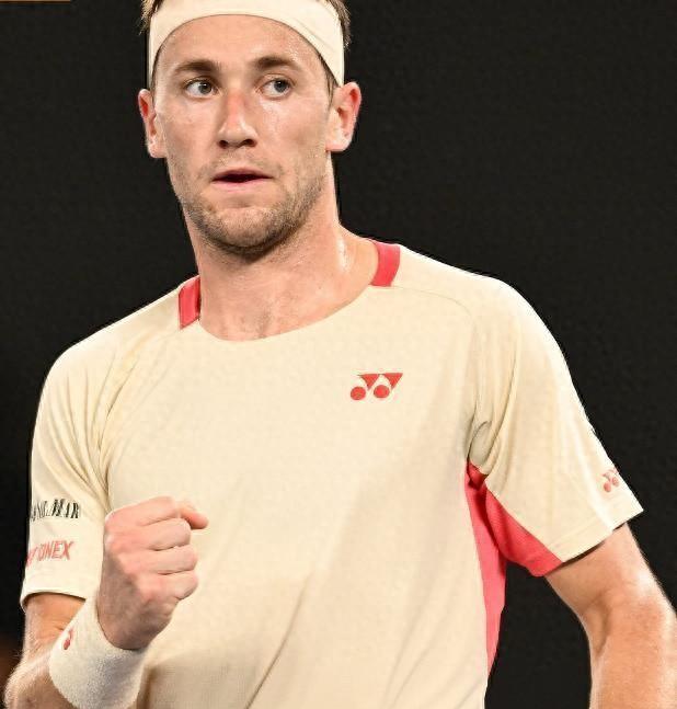 澳网险胜年终总决赛，鲁德带队取胜的简单介绍