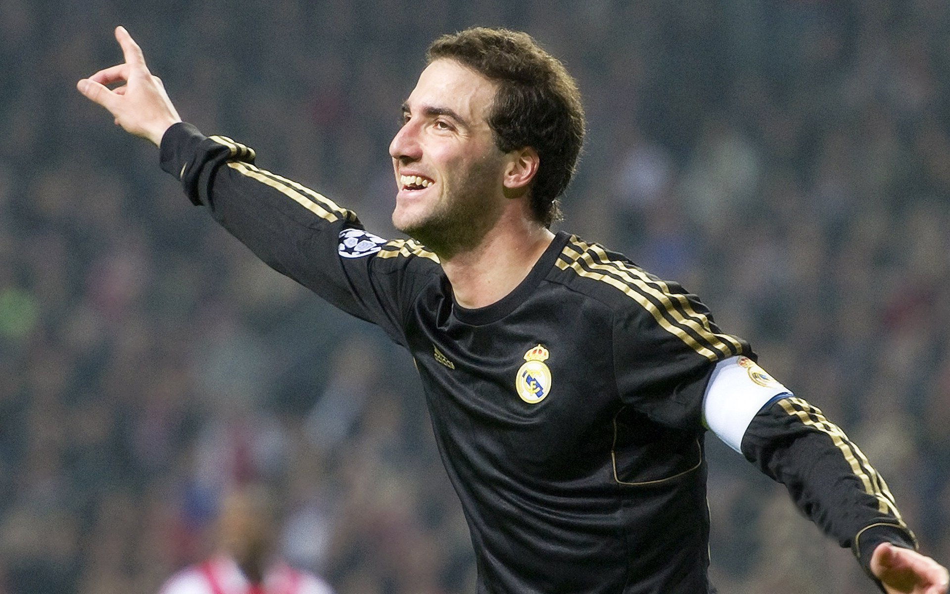 北欧风暴席卷巴黎，张继科式制胜一击，瑞典队横扫法国队书写传奇